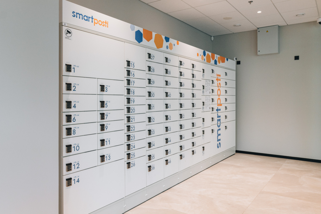 arteri-kvartal-smartposti-pakiautomaat-uus