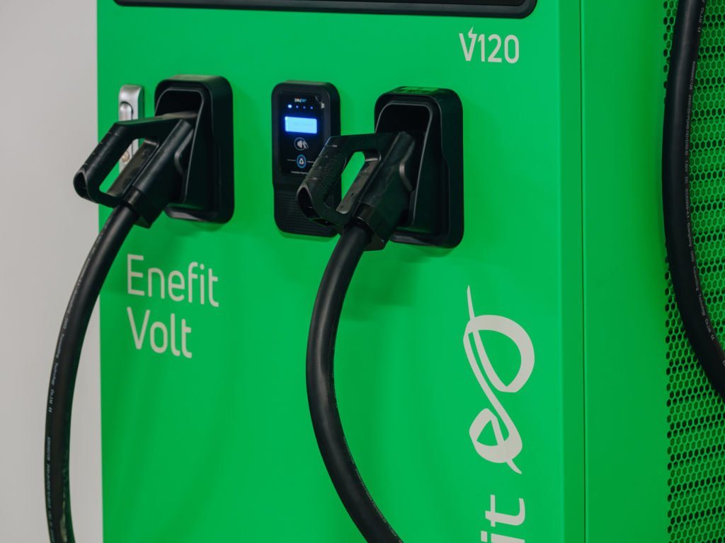 arteri-kvartali-elektriautode-laadija